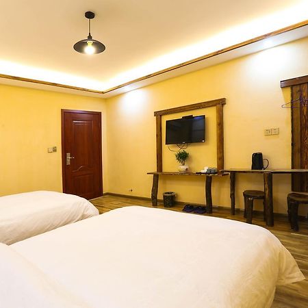 Yunshe Yuanlaiju Guesthouse จางเจียเจี้ย ภายนอก รูปภาพ