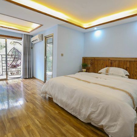 Yunshe Yuanlaiju Guesthouse จางเจียเจี้ย ภายนอก รูปภาพ