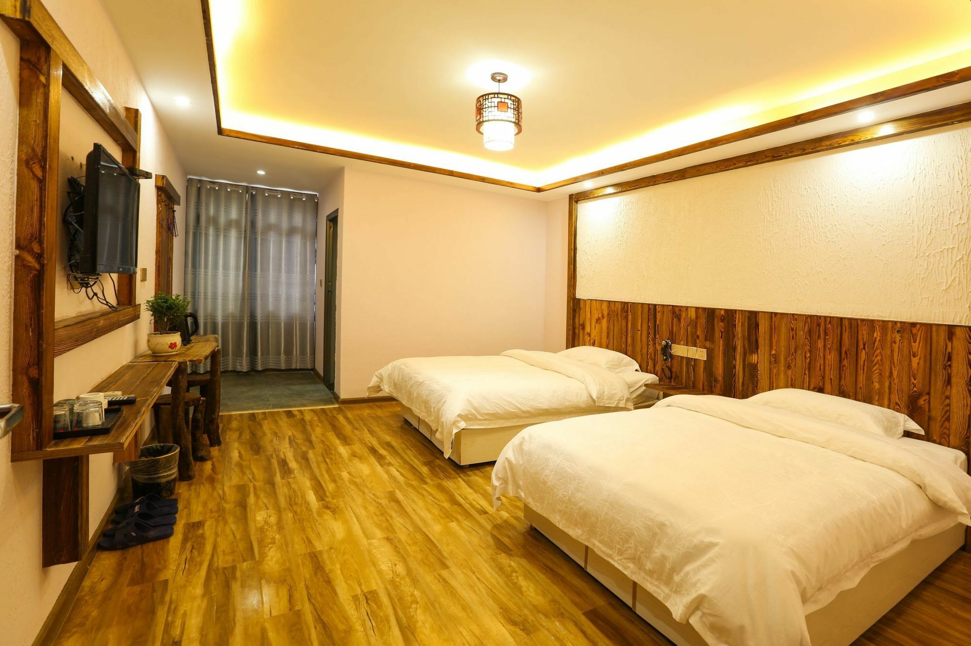 Yunshe Yuanlaiju Guesthouse จางเจียเจี้ย ภายนอก รูปภาพ
