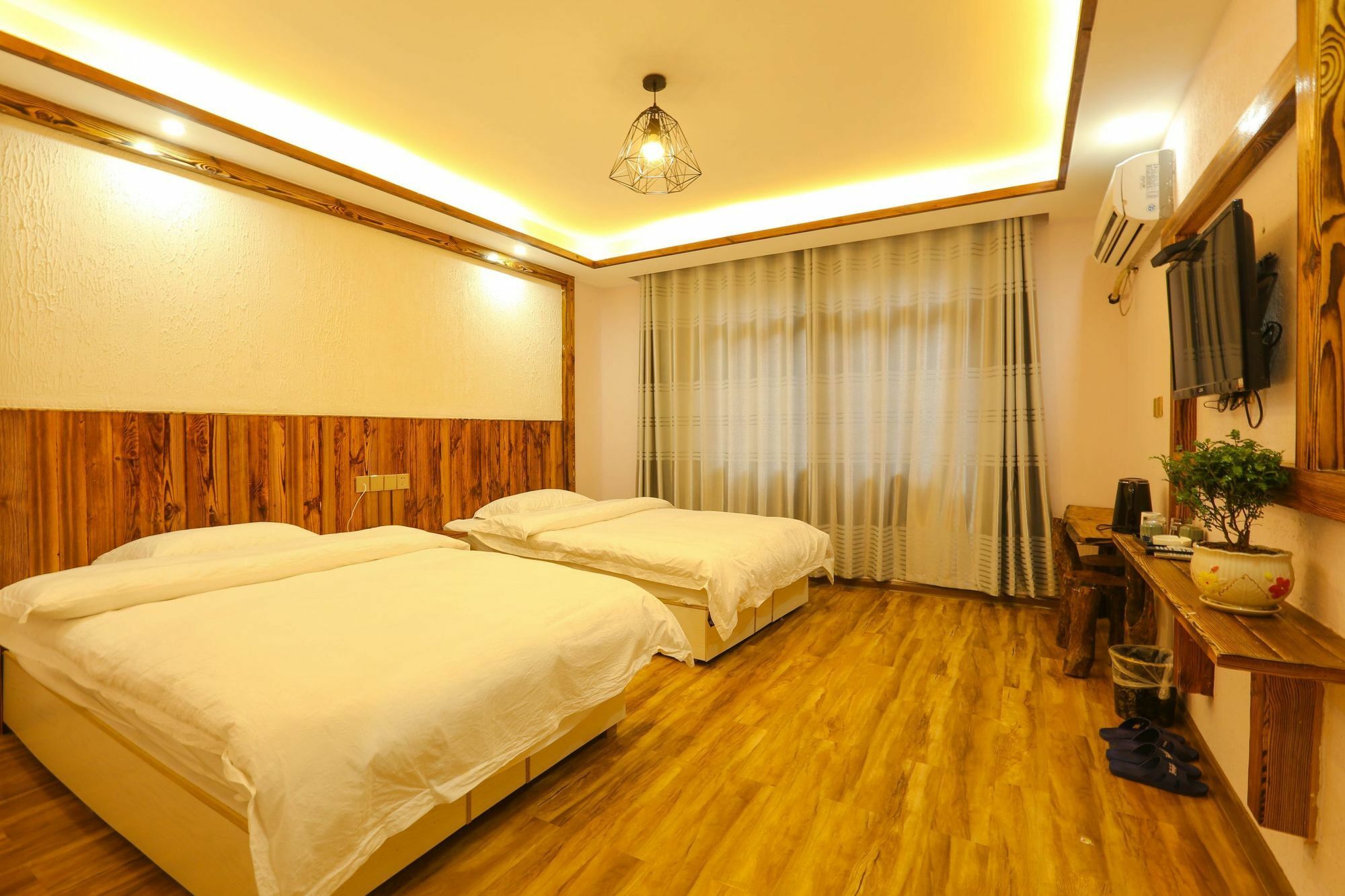 Yunshe Yuanlaiju Guesthouse จางเจียเจี้ย ภายนอก รูปภาพ