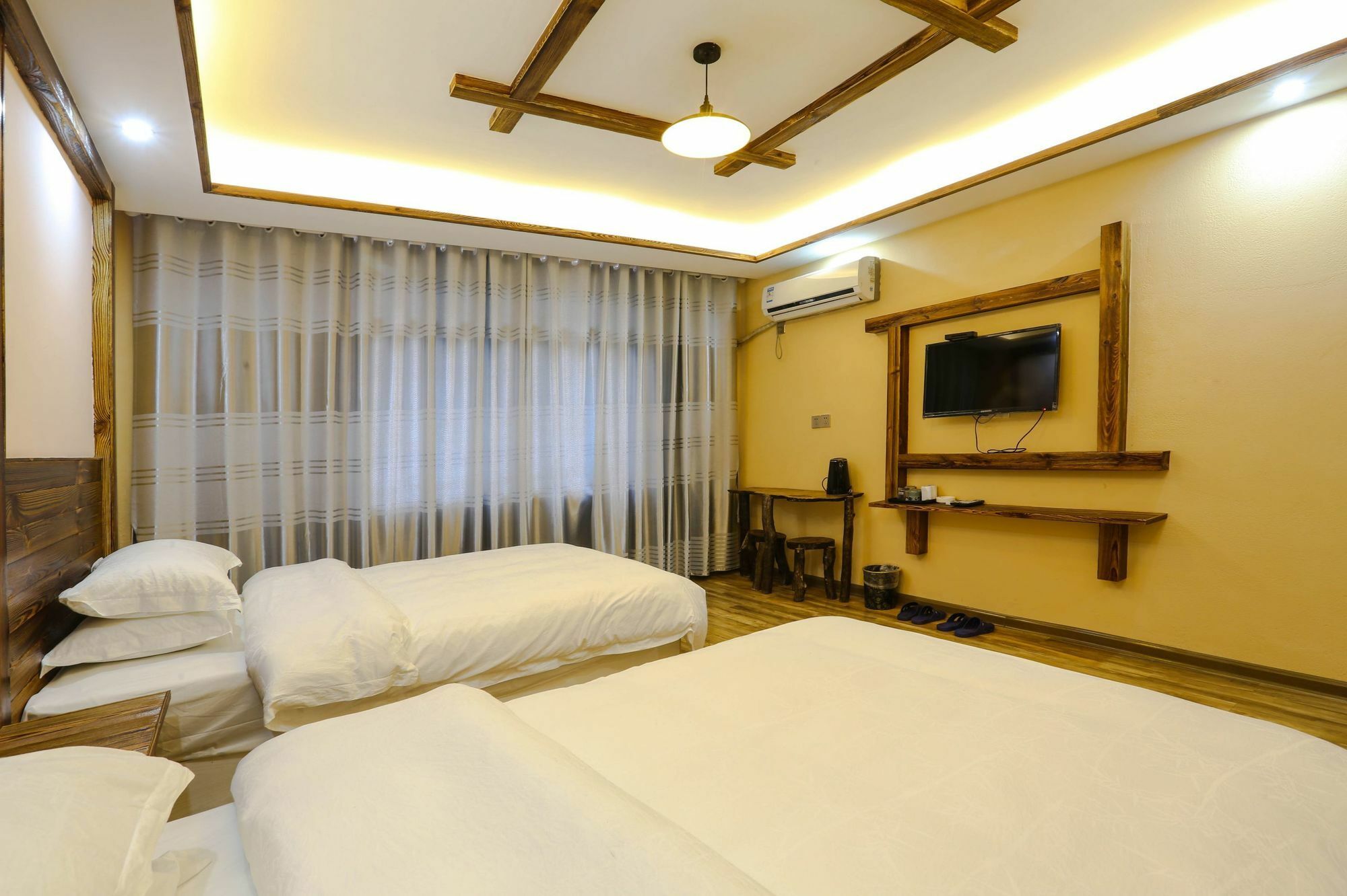 Yunshe Yuanlaiju Guesthouse จางเจียเจี้ย ภายนอก รูปภาพ