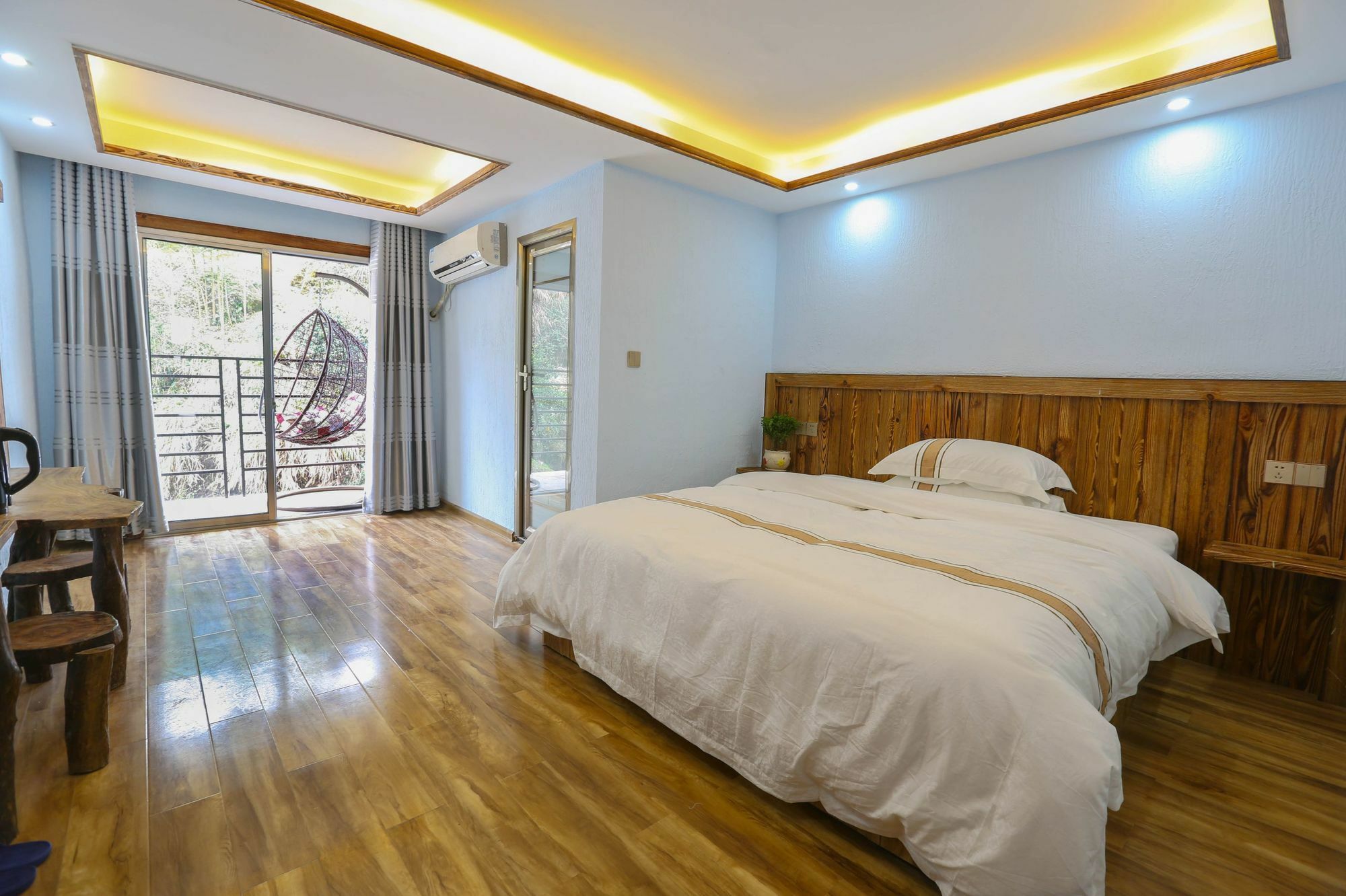Yunshe Yuanlaiju Guesthouse จางเจียเจี้ย ภายนอก รูปภาพ