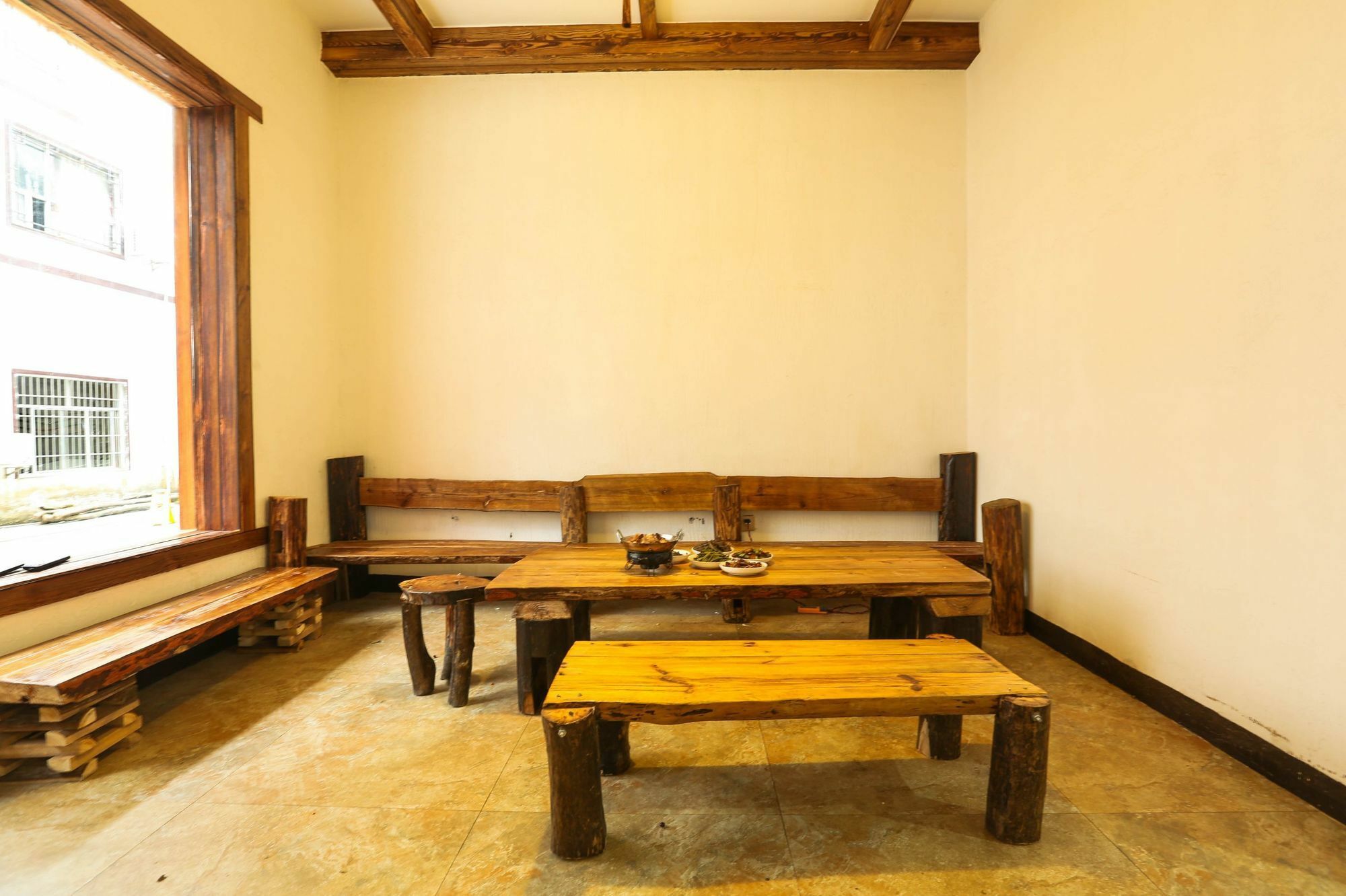 Yunshe Yuanlaiju Guesthouse จางเจียเจี้ย ภายนอก รูปภาพ
